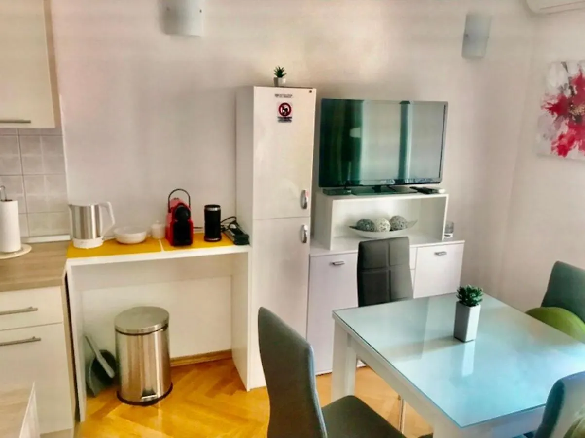 Beachfront Apartment Zeljko Split 0*,  Croatia