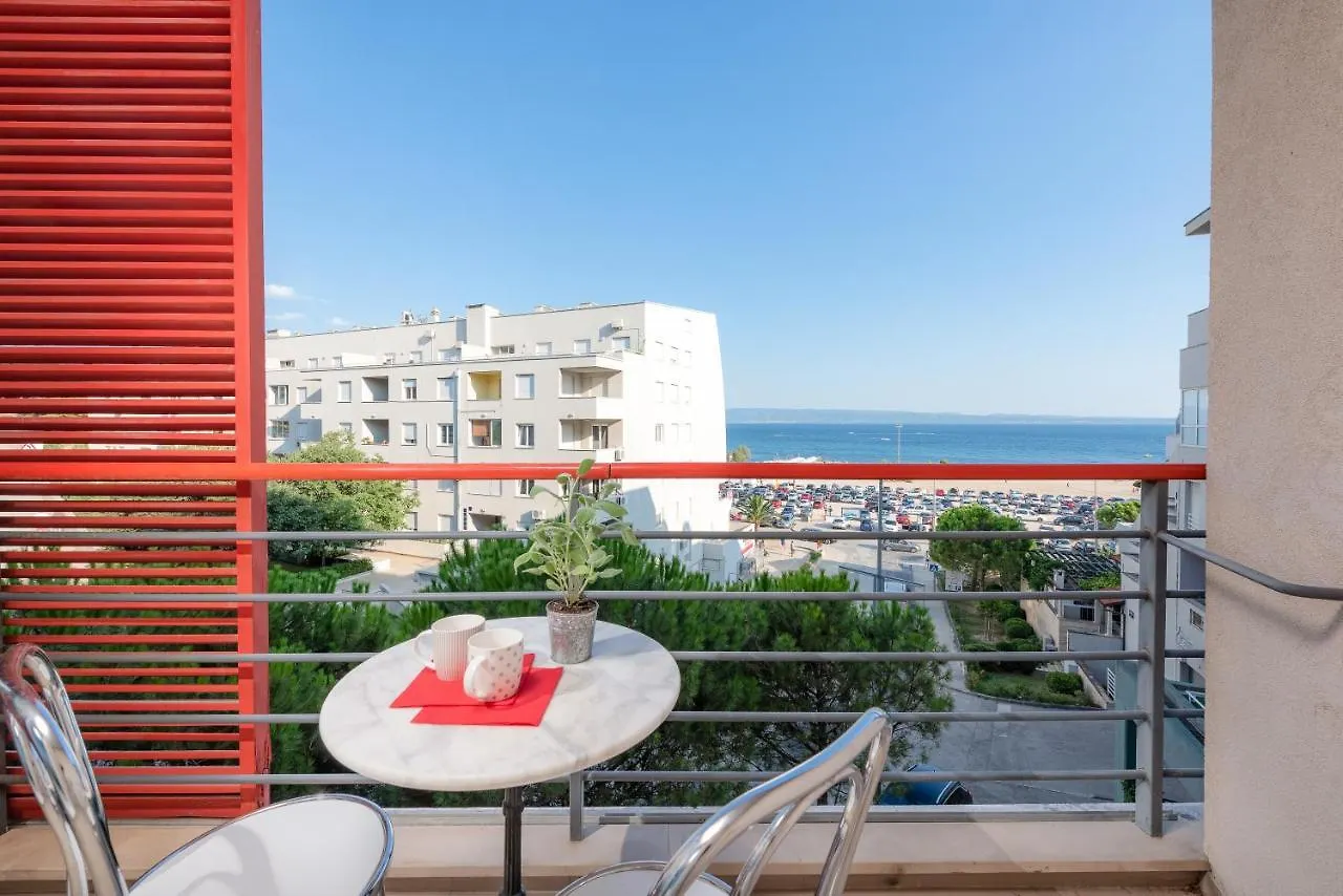 Beachfront Apartment Zeljko Split